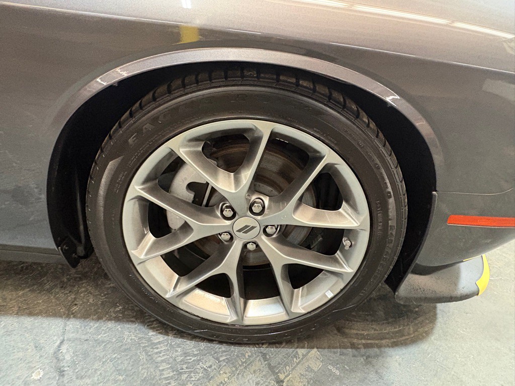 2023 Dodge Challenger Image 39