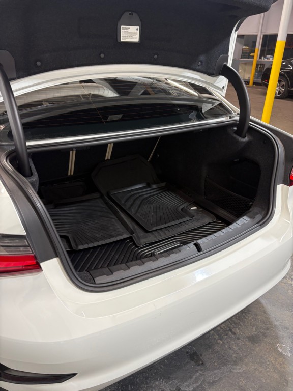 2020 BMW 3 Series Image 8