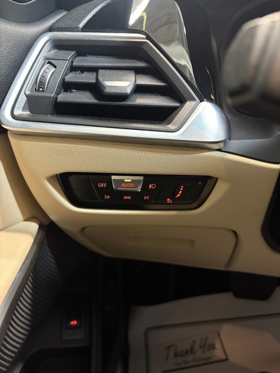 2020 BMW 3 Series Image 17