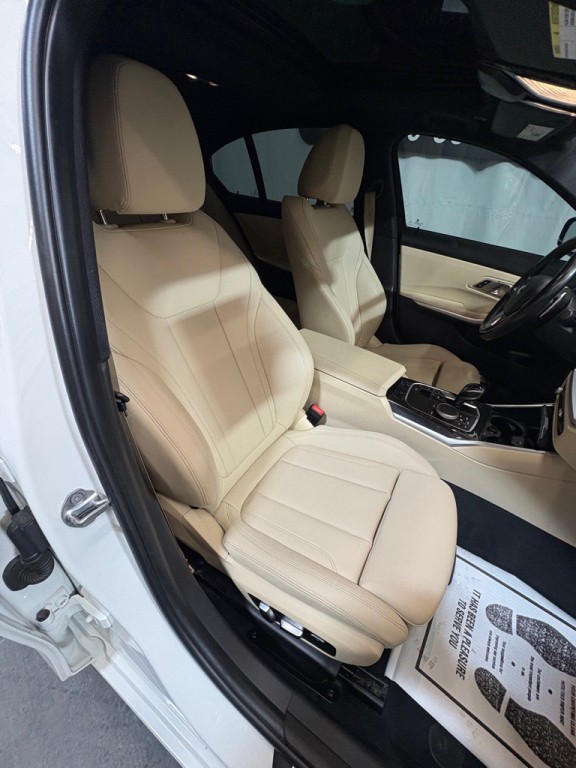 2020 BMW 3 Series Image 30