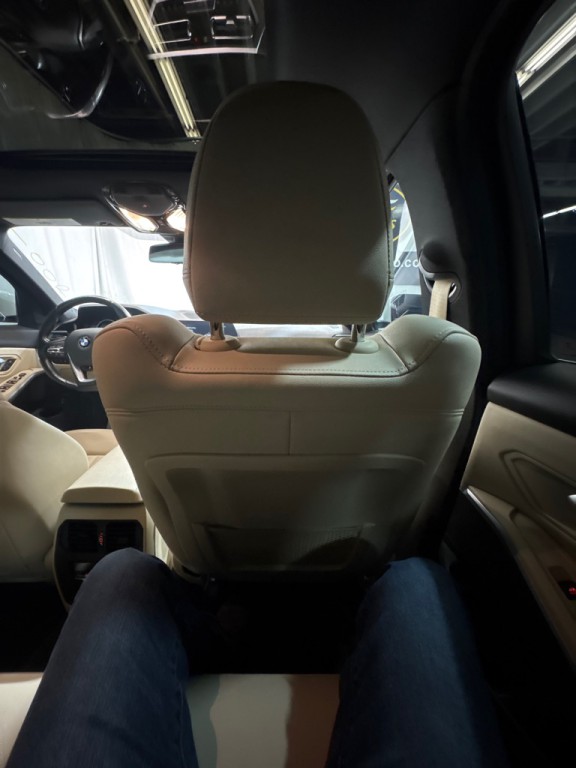 2020 BMW 3 Series Image 33