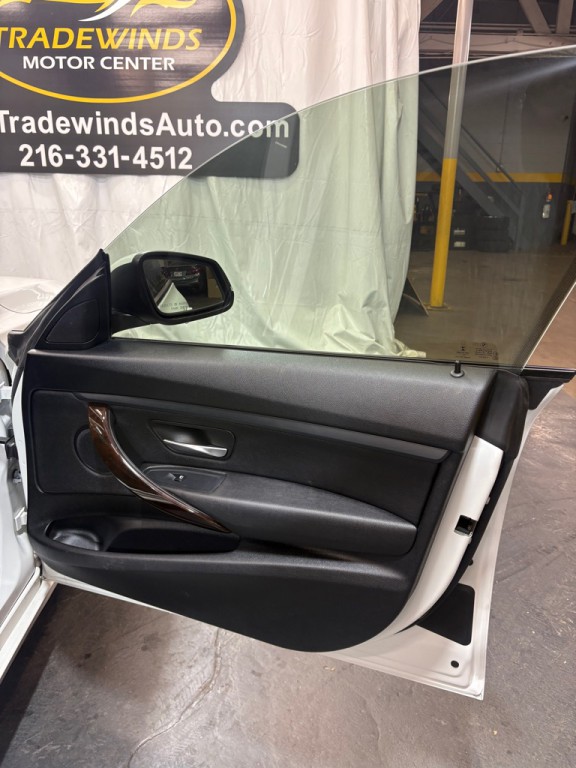 2015 BMW 3 Series Image 21