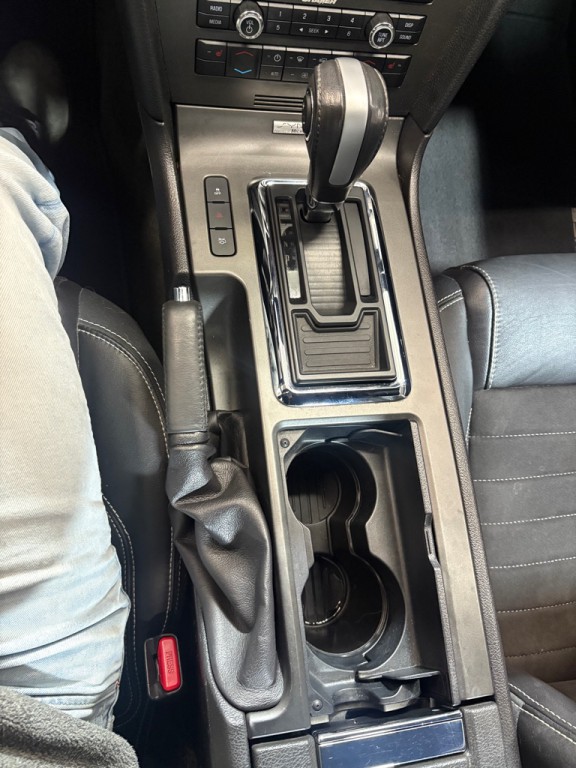 2014 Ford Mustang Image 21