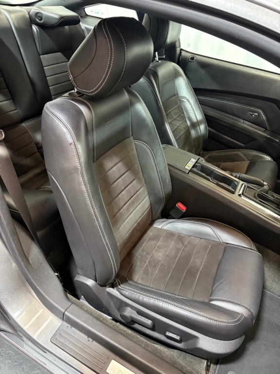 2014 Ford Mustang Image 26