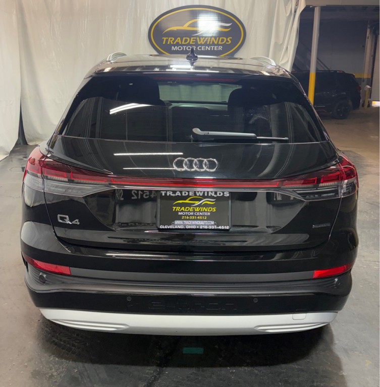 2022 Audi Q4 E-tron Image 5