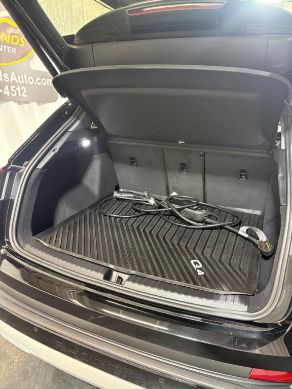 2022 Audi Q4 E-tron Image 10