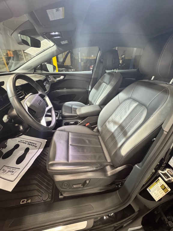 2022 Audi Q4 E-tron Image 11