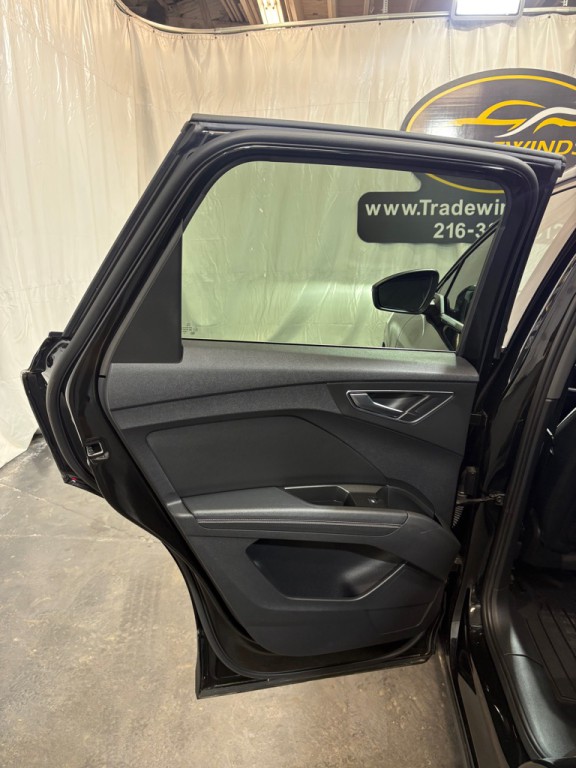 2022 Audi Q4 E-tron Image 23