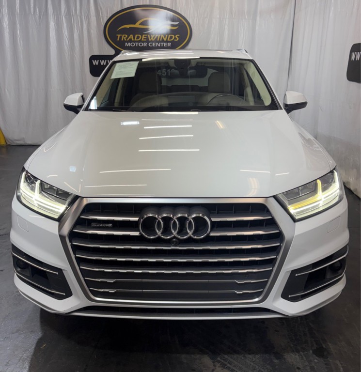 2018 Audi Q7 Image 2