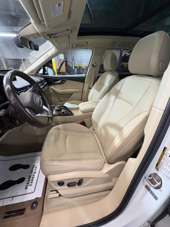 2018 Audi Q7 Image 24