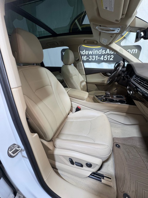 2018 Audi Q7 Image 30