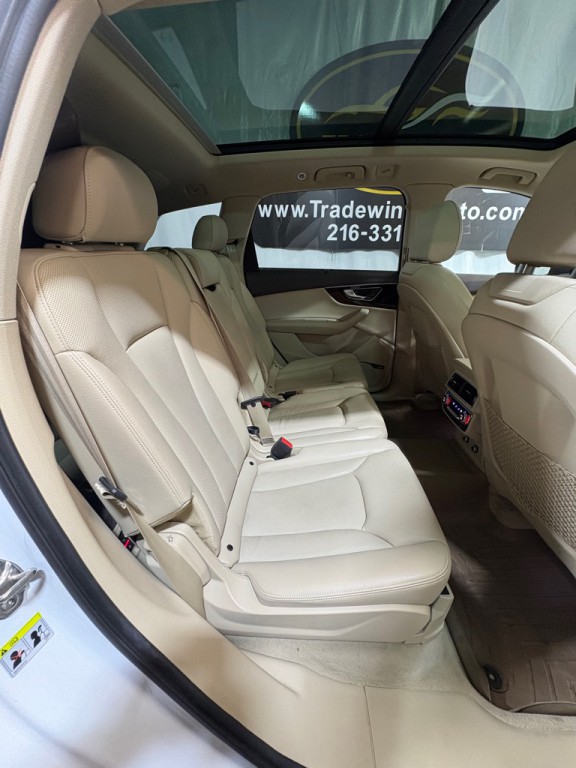 2018 Audi Q7 Image 36