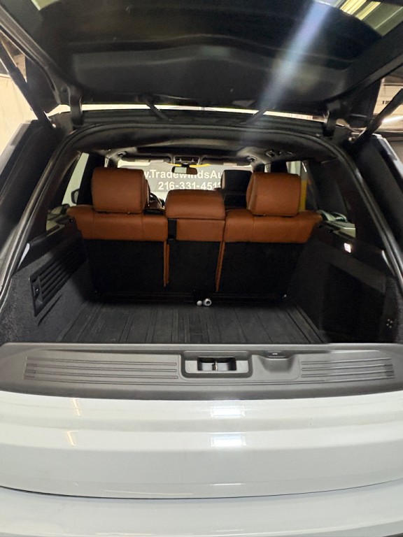 2016 Land Rover Range Rover Image 9