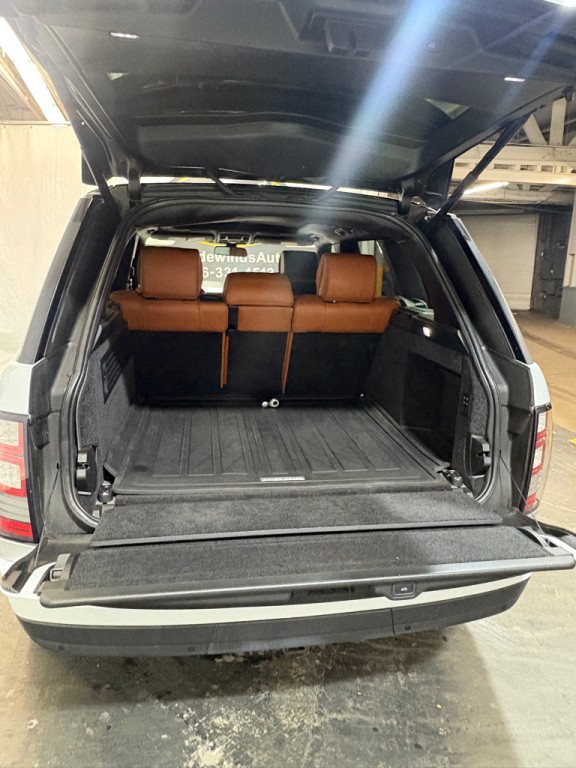2016 Land Rover Range Rover Image 11
