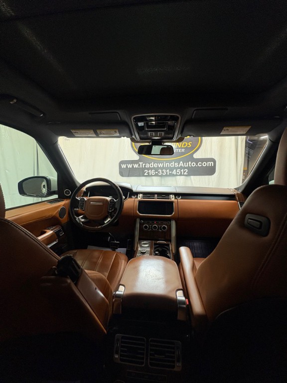 2016 Land Rover Range Rover Image 35
