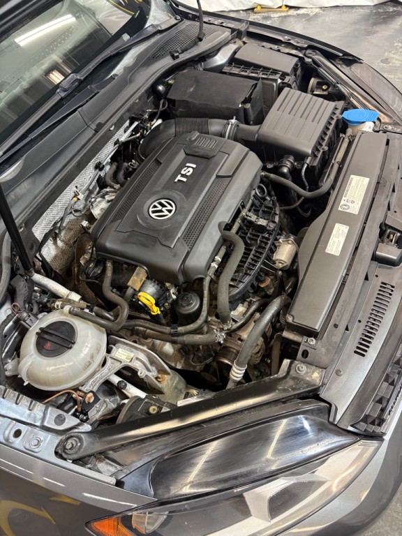 2017 Volkswagen Golf Image 13