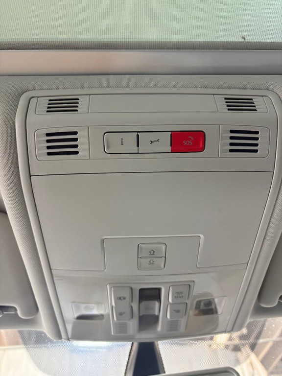 2017 Volkswagen Golf Image 23