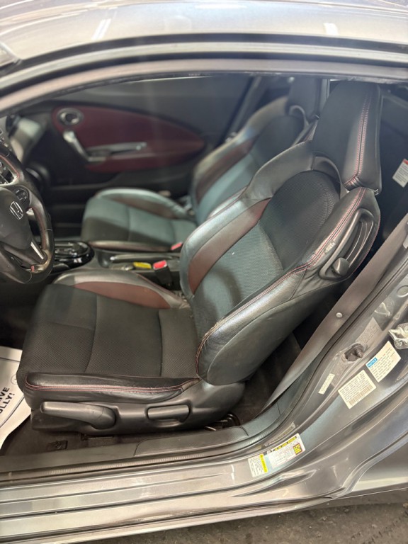 2015 Honda CR-Z Image 15