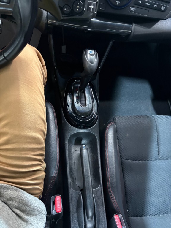 2015 Honda CR-Z Image 22