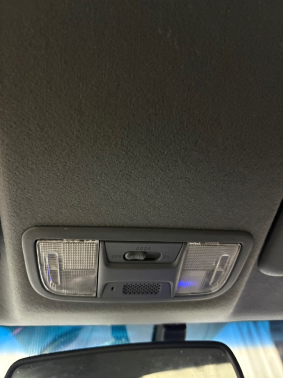 2015 Honda CR-Z Image 23