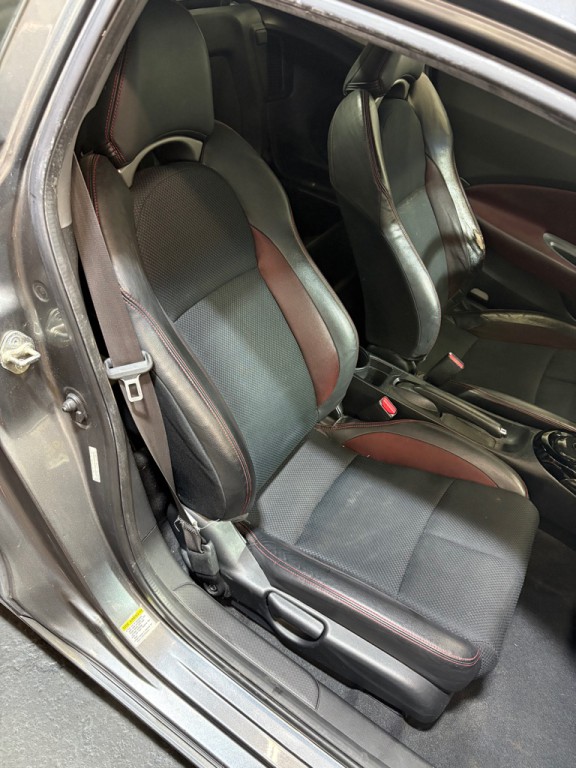 2015 Honda CR-Z Image 26