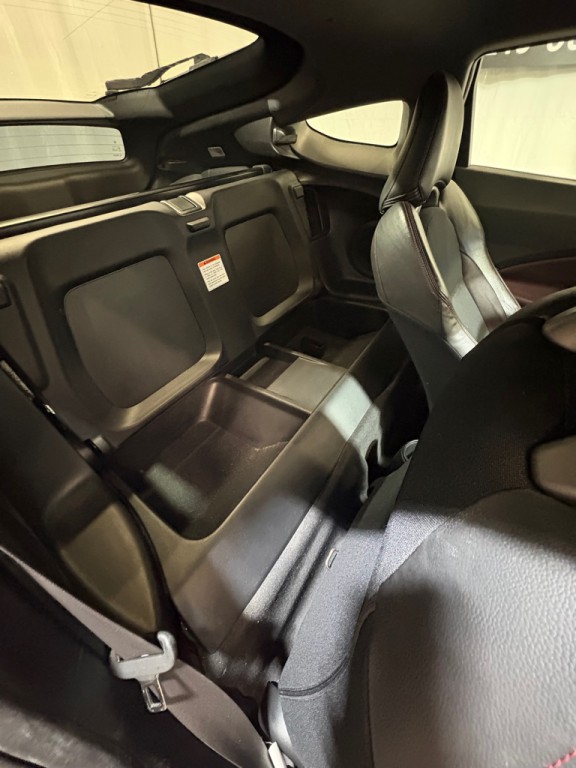 2015 Honda CR-Z Image 30