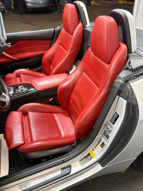 2015 BMW Z4 Image 18