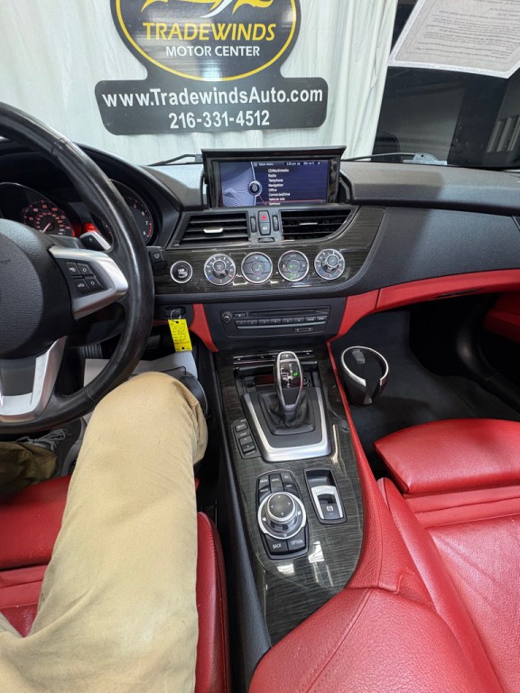 2015 BMW Z4 Image 21