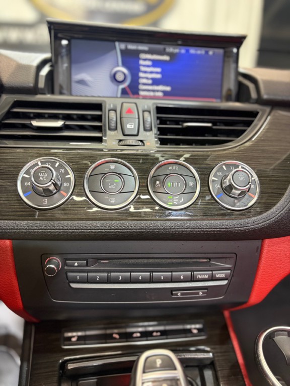 2015 BMW Z4 Image 23