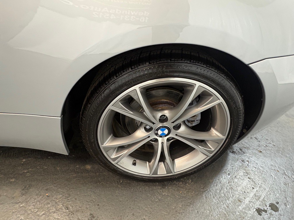 2015 BMW Z4 Image 37