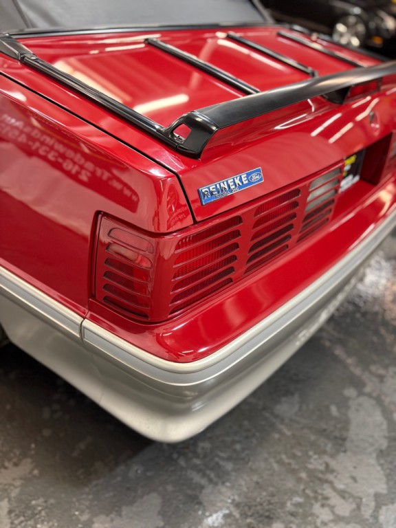 1987 Ford Mustang Image 10