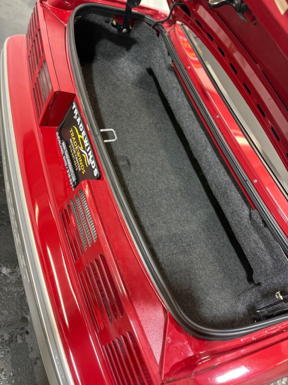 1987 Ford Mustang Image 14