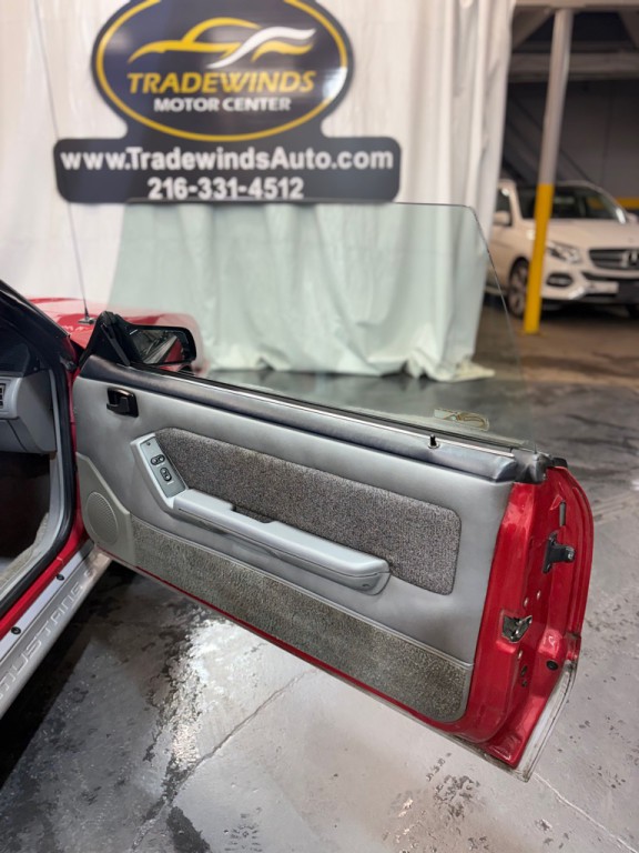 1987 Ford Mustang Image 36