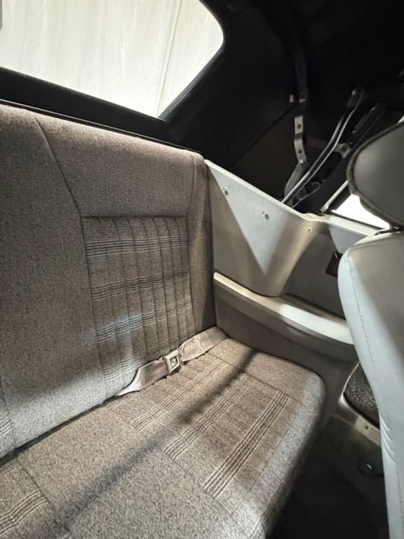 1987 Ford Mustang Image 45