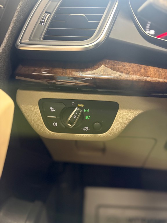 2020 Audi Q5 Image 17