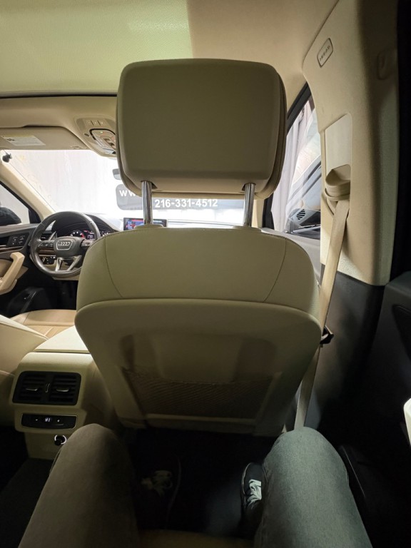 2020 Audi Q5 Image 33