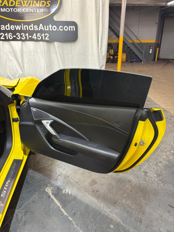 2015 Chevrolet Corvette Image 25