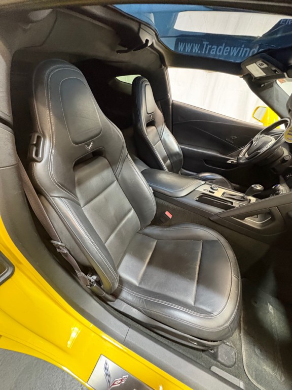 2015 Chevrolet Corvette Image 30