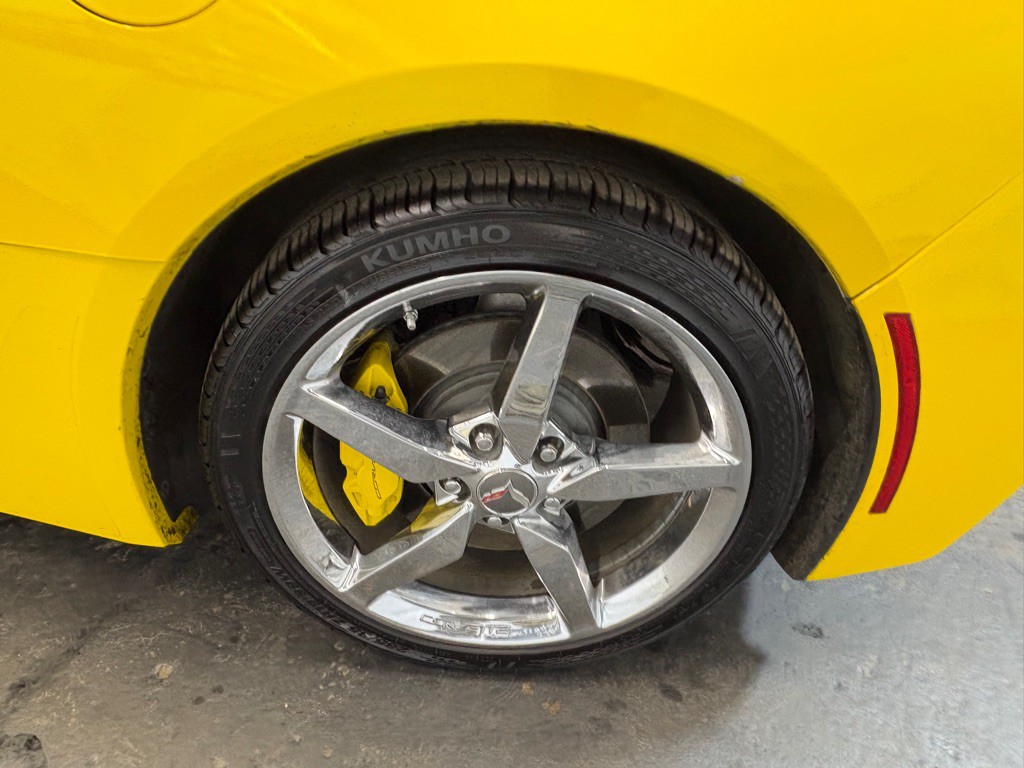 2015 Chevrolet Corvette Image 33