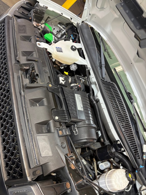 2019 Chevrolet Express Image 11