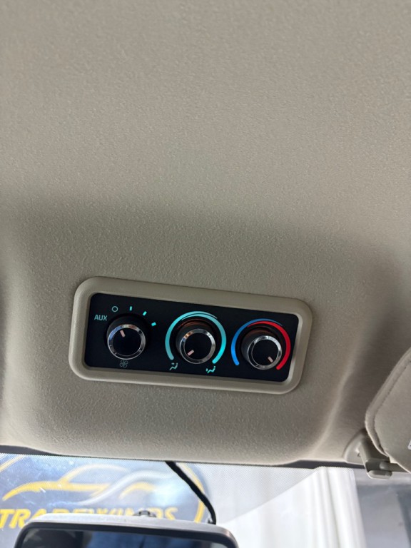 2019 Chevrolet Express Image 22