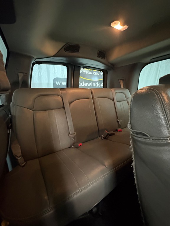 2019 Chevrolet Express Image 38