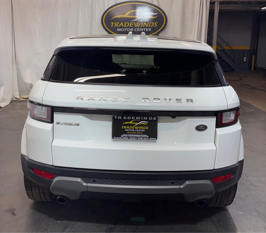 2017 Land Rover Range Rover Evoque Image 5