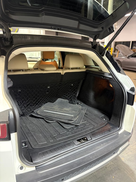 2017 Land Rover Range Rover Evoque Image 8