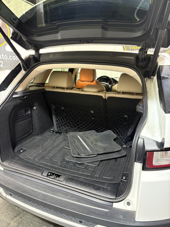 2017 Land Rover Range Rover Evoque Image 10