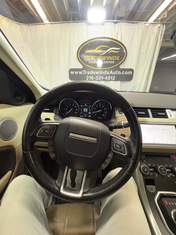 2017 Land Rover Range Rover Evoque Image 16