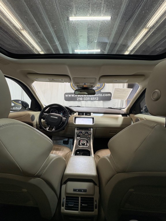 2017 Land Rover Range Rover Evoque Image 35