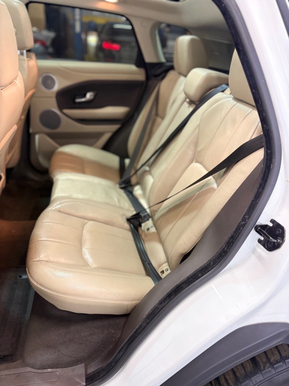 2017 Land Rover Range Rover Evoque Image 39