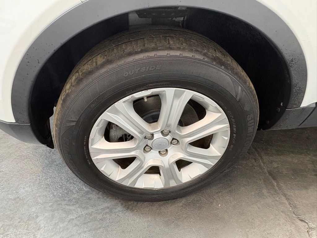 2017 Land Rover Range Rover Evoque Image 43