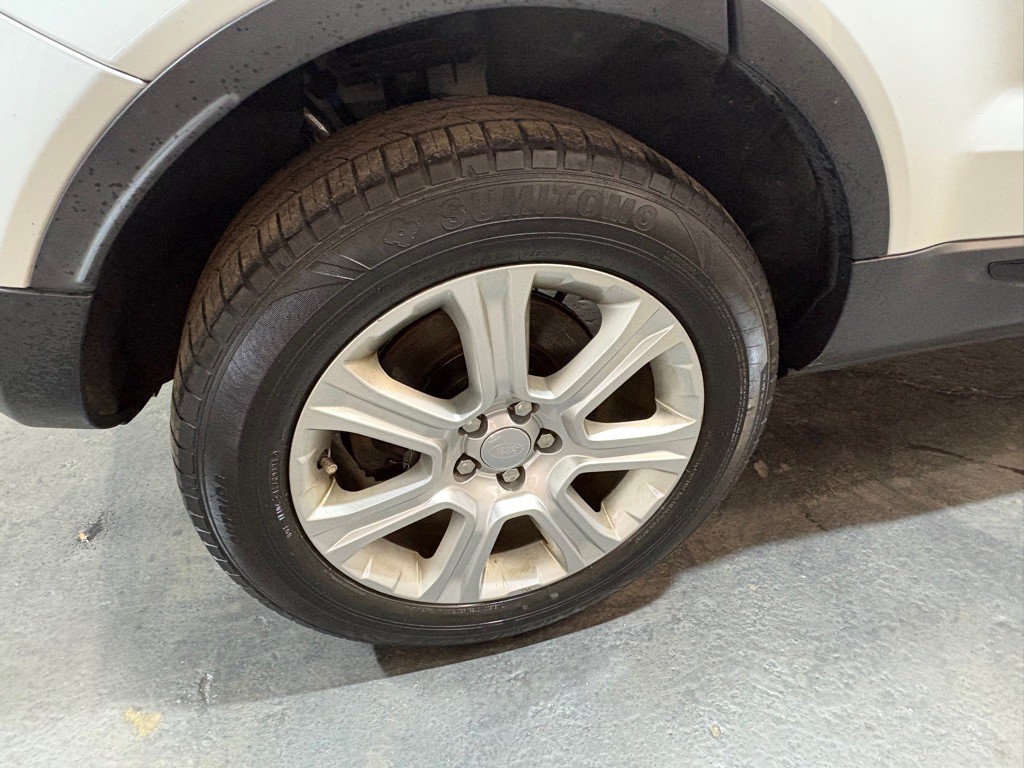 2017 Land Rover Range Rover Evoque Image 45